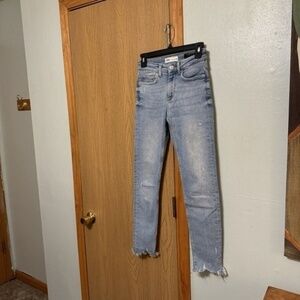 Zara Size 2 Light Wash Mid-Rise Distressed Skinny Leg Jeans w/Destroyed Hem